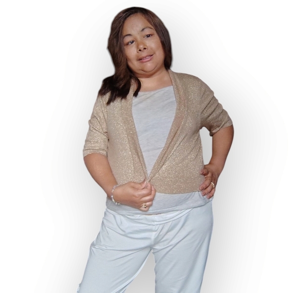 🎊3 FOR $10 CLEO WOMENS GOLD DRESS SWEATER SIZE LG - Picture 1 of 2